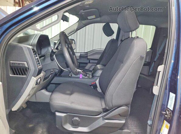 1FTFX1E54JFC51151 2018 FORD F150 Blue წინა სალონის ხედი