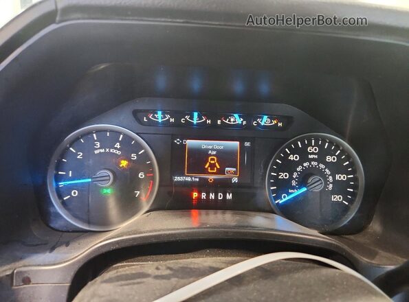 1FTFX1E56JFA55843 2018 FORD F150 Белый Вид щитка приборов