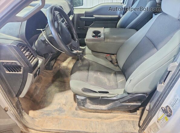 1FTFX1E56KKE41347 2019 FORD F150 White Вид салону спереду