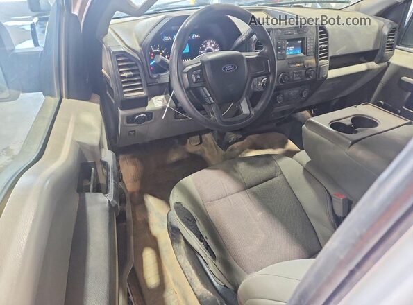 1FTFX1E56KKE41347 2019 FORD F150 White Вид панелі приладів