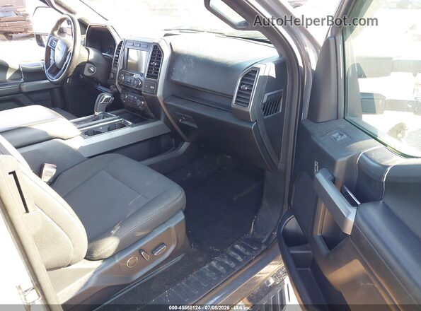 1FTFX1E59JFD32548 2018 FORD F150 Gray Вид салону спереду