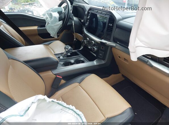 1FTFX1E88NFB51618 2022 FORD F150 Black Вид салону спереду