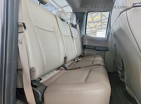 1FTFX1EF2GFC32230 2016 FORD F150 White Rear seats view