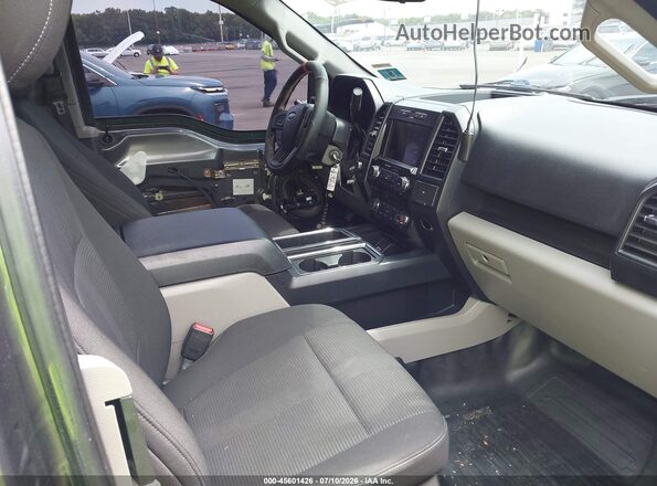 1FTFX1EF8HFB73122 2017 FORD F150 Gray Front interior view
