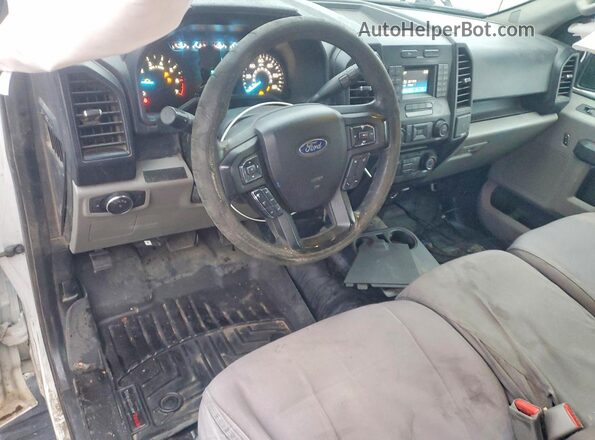 1FTFX1EFXGFC00853 2016 FORD F150 Белый Вид панели приборов