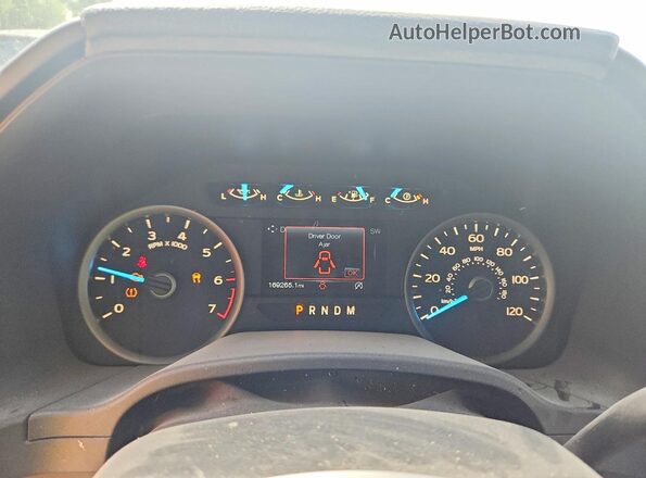 1FTFX1EG3JKC34236 2018 FORD F150 White Սարքավորումների վահանակի տեսք