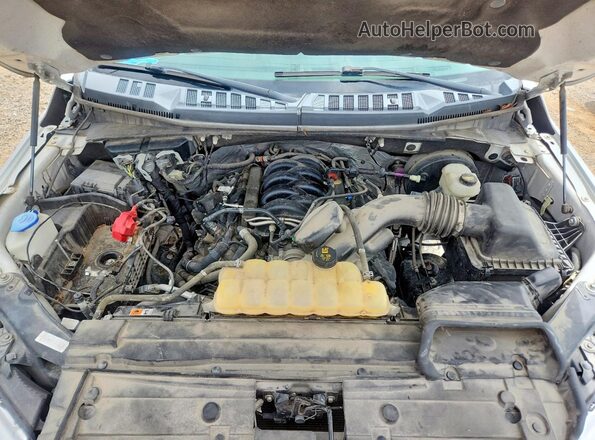 1FTMF1C53JKC18694 2018 FORD F150 White Вид задньої частини салону