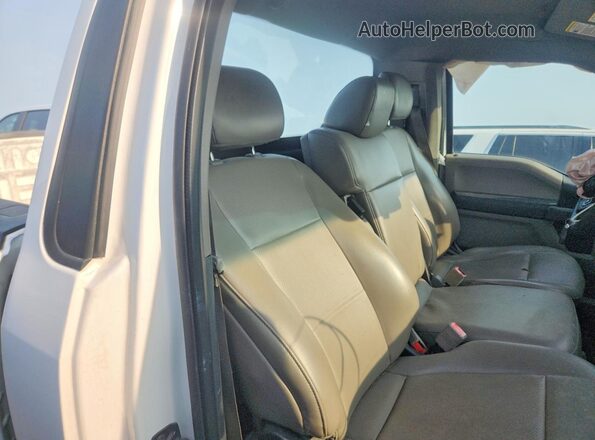 1FTMF1C53JKC18694 2018 FORD F150 White Вид задніх сидінь