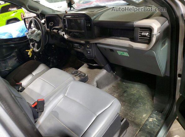 1FTMF1C54NKD25162 2022 FORD F150 Silver Dashboard view