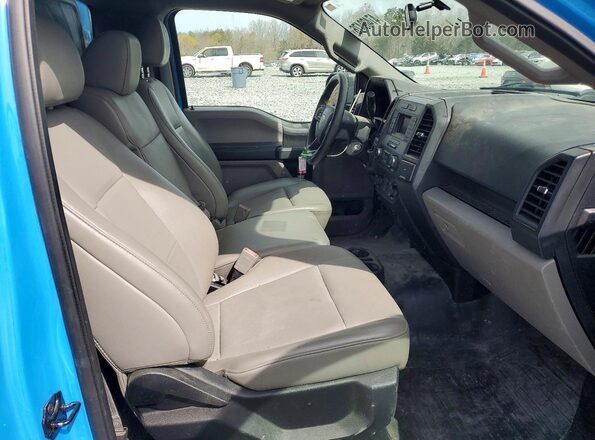 1FTMF1C59KKC24730 2019 FORD F150 Blue Widok tylnych siedzeń