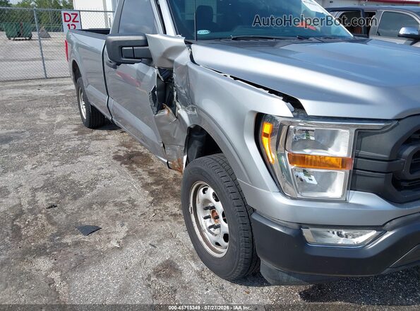 1FTMF1C5XMKF13392 2021 FORD F150 Silver Widok z przodu