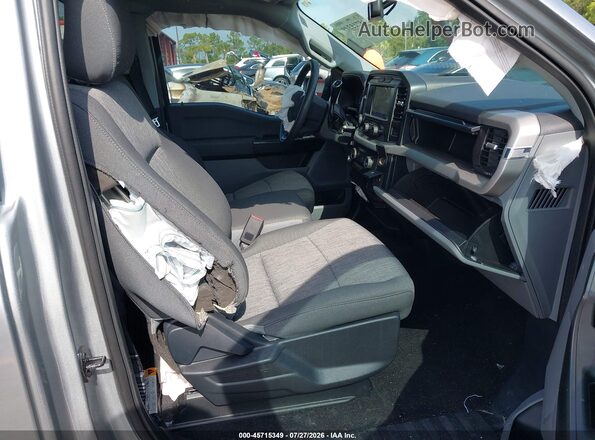 1FTMF1C5XMKF13392 2021 FORD F150 Silver Widok wnętrza z przodu