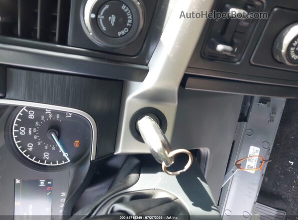 1FTMF1C5XMKF13392 2021 FORD F150 Silver Widok deski rozdzielczej