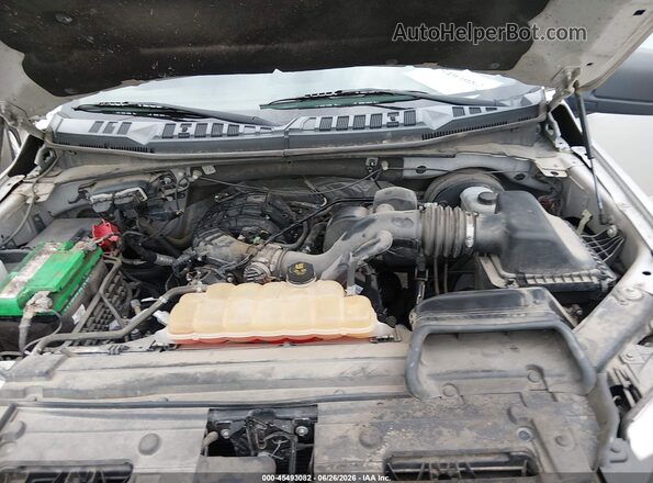 1FTMF1C80HKE26049 2017 FORD F150 Серебряный Вид сзади