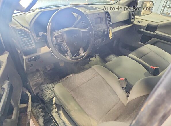 1FTMF1C83GKF57619 2016 FORD F150 Белый Вид панели приборов