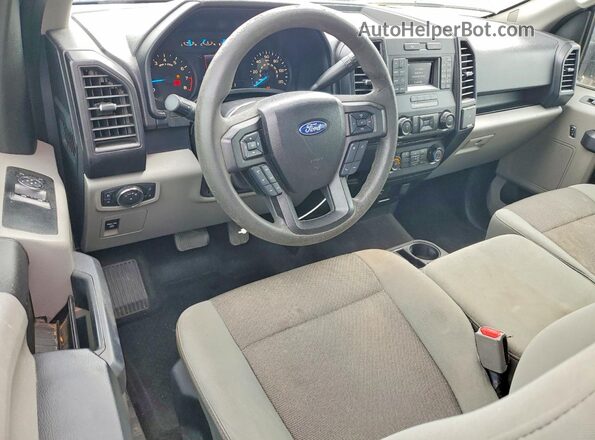 1FTMF1C87HKE50154 2017 FORD F150 Silver Vista del salpicadero