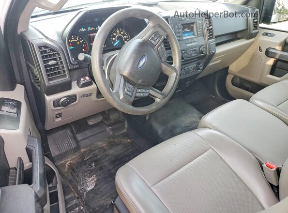 1FTMF1C88HKC79656 2017 FORD F150 White Առջևի վահանակի տեսք