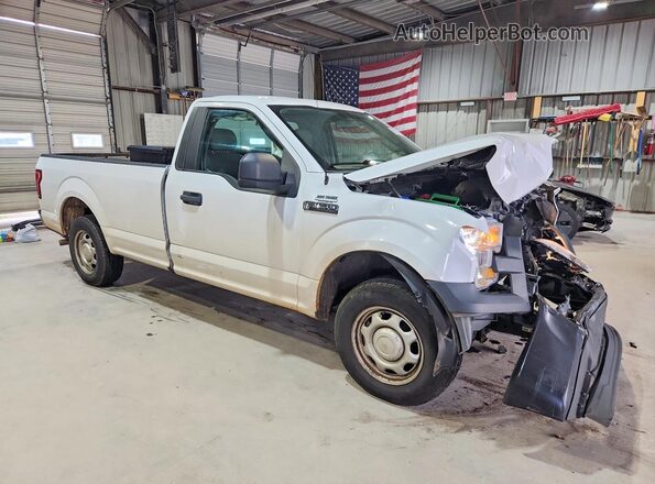 1FTMF1C89HKE35946 2017 FORD F150 White Front right