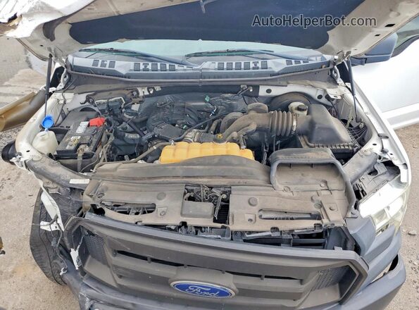 1FTMF1C8XGKF61540 2016 FORD F150 White უკანა სალონის ხედი