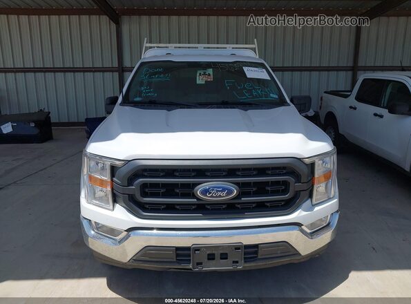 1FTMF1CB0MKE45352 2021 FORD F150 White Вид щитка приладів