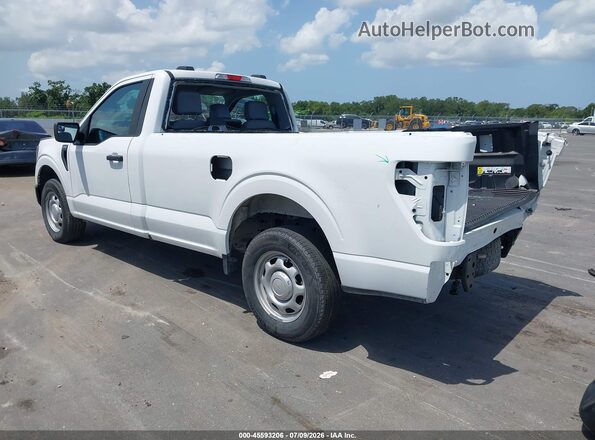 1FTMF1CB0PKF69223 2023 FORD F150 White Trasero izquierdo