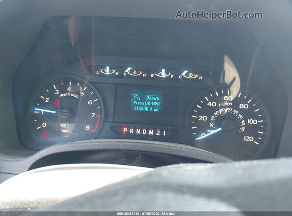 1FTMF1CB1JKE51740 2018 FORD F150 White Widok tylnych siedzeń