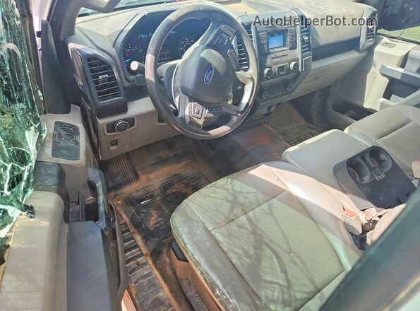 1FTMF1CB2KKC31329 2019 FORD F150 White Dashboard view