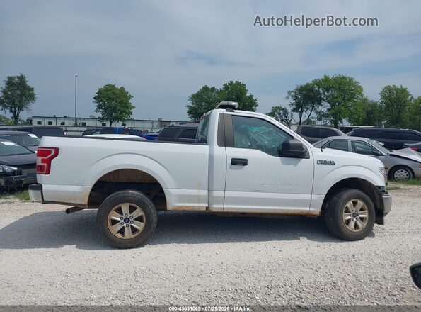 1FTMF1CB2KKD24092 2019 FORD F150 White Widok zestawu wskaźników
