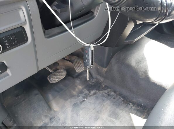 1FTMF1CB2MKD55068 2021 FORD F150 White Առջևի վահանակի տեսք
