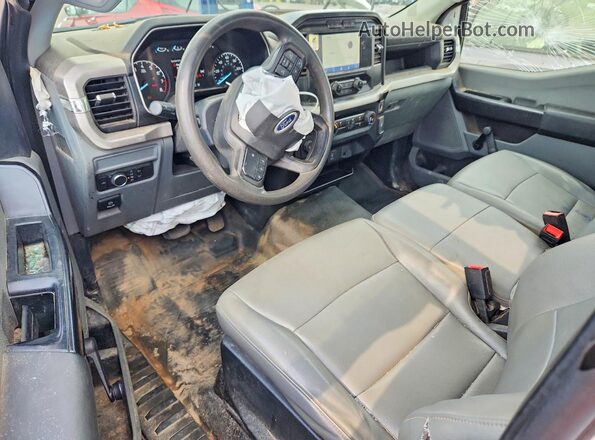 1FTMF1CB3NKD48843 2022 FORD F150 White Вид панелі приладів