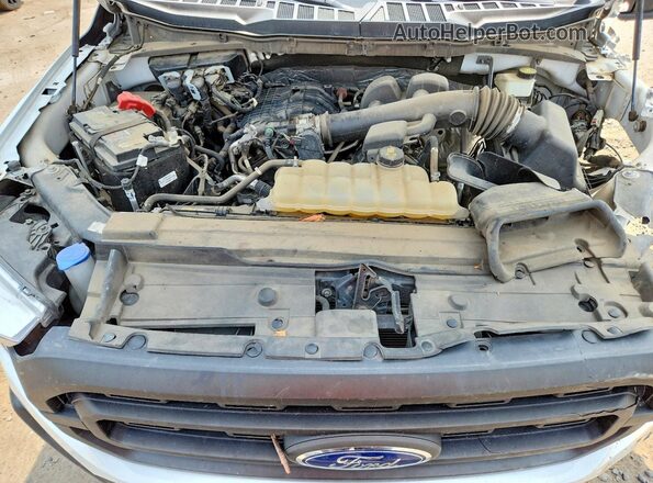 1FTMF1CB3NKD48843 2022 FORD F150 White Вид задньої частини салону