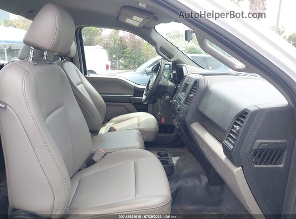 1FTMF1CB4KKE50731 2019 FORD F150 White Front interior view
