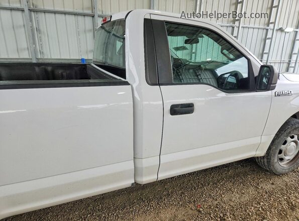 1FTMF1CB5JKD38342 2018 FORD F150 White Vista de los asientos traseros