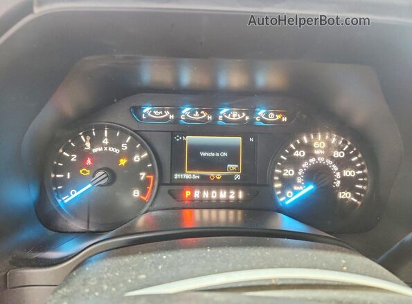 1FTMF1CB5JKD38342 2018 FORD F150 White Vista del cuadro de instrumentos