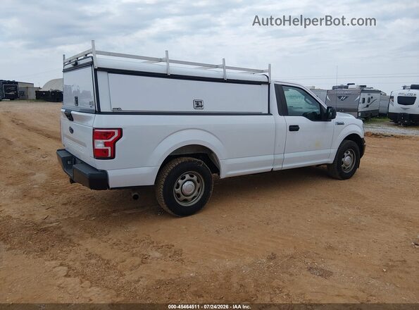 1FTMF1CB5JKE76141 2018 FORD F150 White Rear right