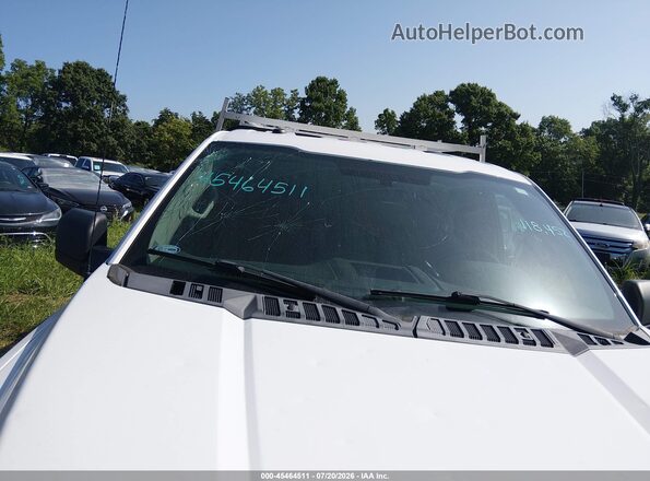 1FTMF1CB5JKE76141 2018 FORD F150 White Front view