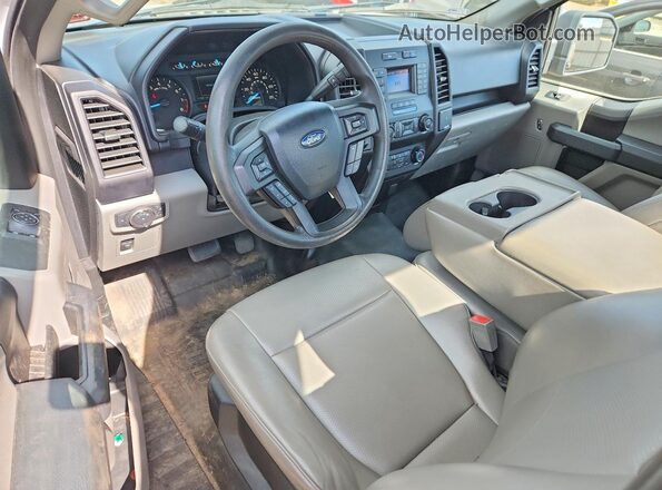 1FTMF1CB5KKC24200 2019 FORD F150 White Առջևի վահանակի տեսք