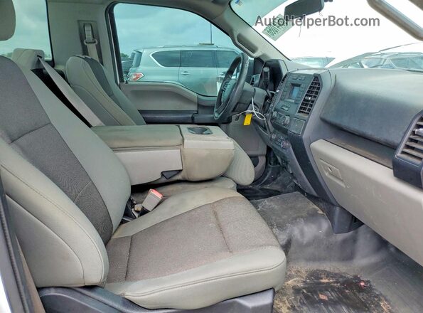 1FTMF1CB7KKD33404 2019 FORD F150 White Հետևի նստատեղերի տեսք