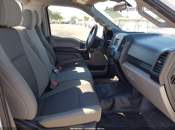 1FTMF1CB9KKD13252 2019 FORD F150 White Front interior view