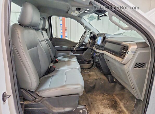 1FTMF1CB9MKD02447 2021 FORD F150 White უკანა სავარძლების ხედი