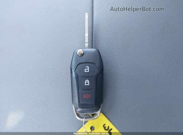 1FTMF1CB9MKE02998 2021 FORD F150 White Widok deski rozdzielczej