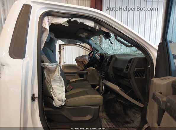 1FTMF1CP0KKC91394 2019 FORD F150 Белый Вид салона спереди