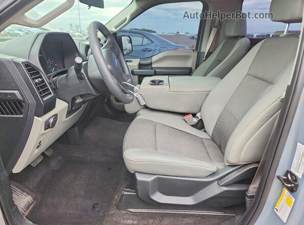 1FTMF1CP0KKD89633 2019 FORD F150 Gray Widok wnętrza z przodu