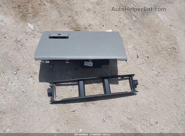 1FTMF1CP3JFD80030 2018 FORD F150 Gray Սարքավորումների վահանակի տեսք
