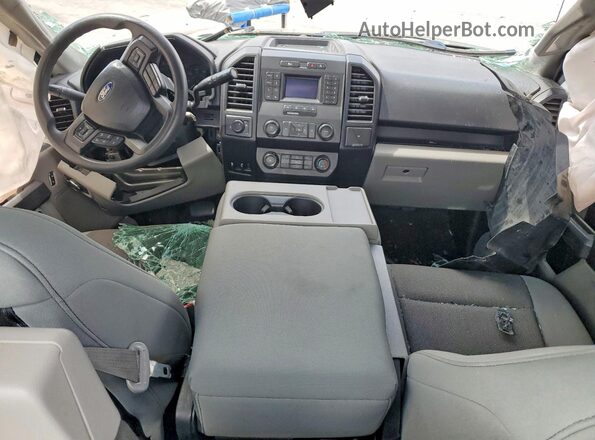 1FTMF1CP5KKD11008 2019 FORD F150 Black Vista del salpicadero