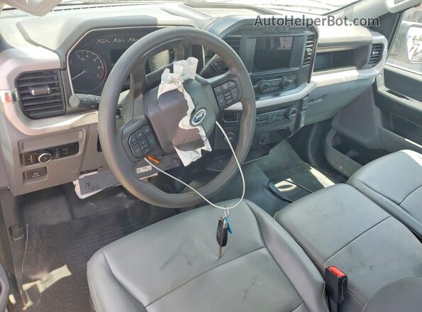 1FTMF1CP5PKF59718 2023 FORD F150 White Vista del salpicadero