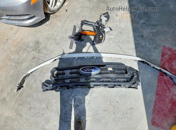 1FTMF1CP8PKF11615 2023 FORD F150 Белый Вид подкапотного пространства