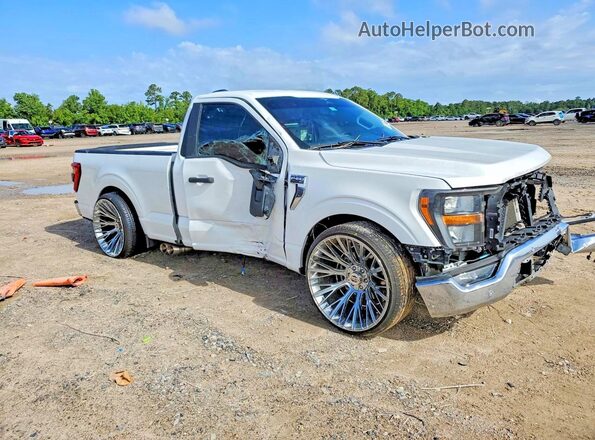 1FTMF1CPXPKF49802 2023 FORD F150 White Front right