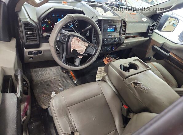 1FTMF1E88GKE09107 2016 FORD F150 White Widok deski rozdzielczej