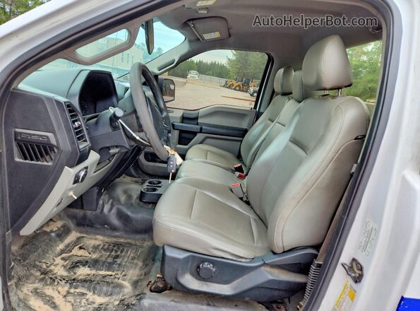 1FTMF1E89GKF13265 2016 FORD F150 White Front interior view
